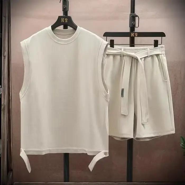 Costume sans manches gaufré pour hommes