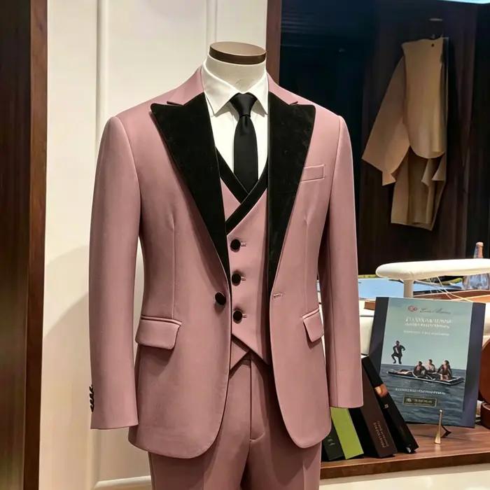 Costume de mariage DTLumika pour le marié