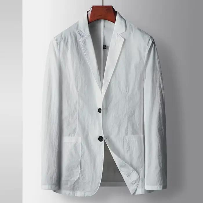 Costume noir pour homme décontracté et élégant pour occasions formelles et décontractées