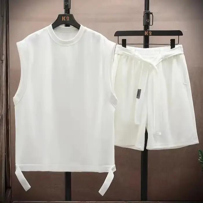 Costume sans manches gaufré pour hommes