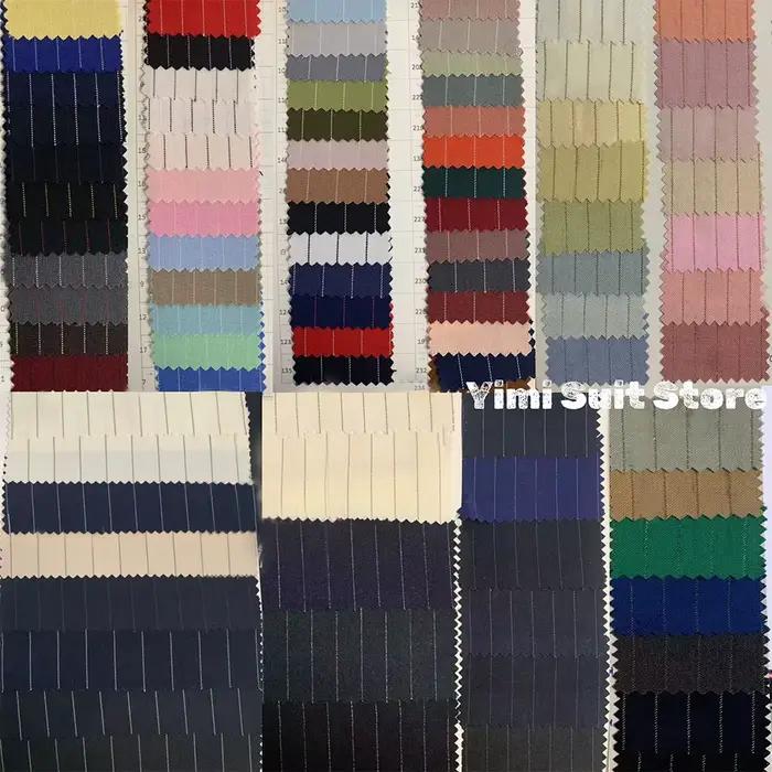 Costumes pour hommes bleu marine à rayures fines