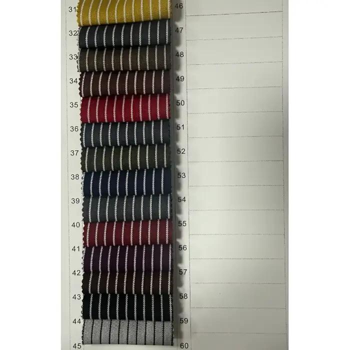 Costume élégant pour hommes