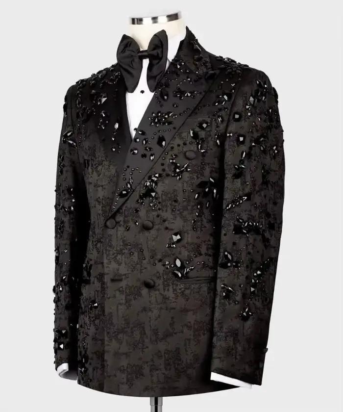Costume moderne pour hommes