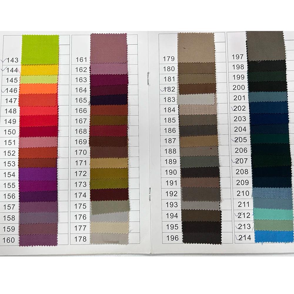 Costume à carreaux pour hommes