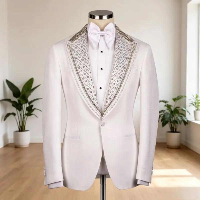 Costumes de luxe perlés pour hommes – Veste de smoking blanche ajustée avec pantalon noir