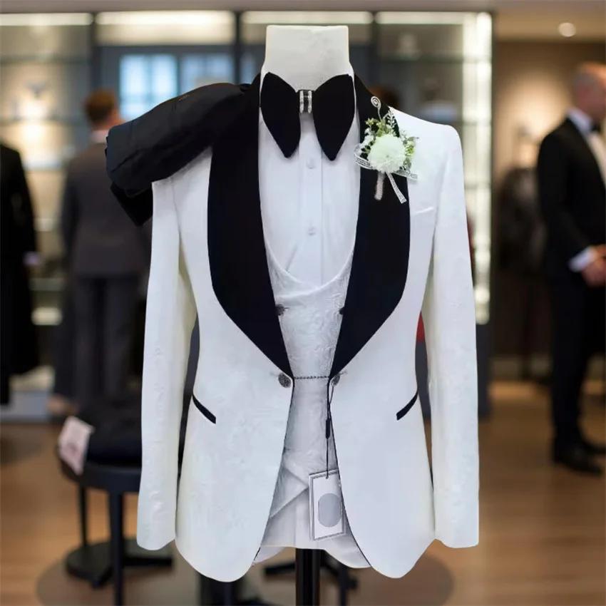Costumes de mariage floraux pour hommes