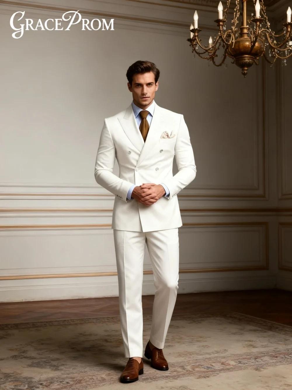 Ensemble de costume homme élégant à simple boutonnage pour mariage