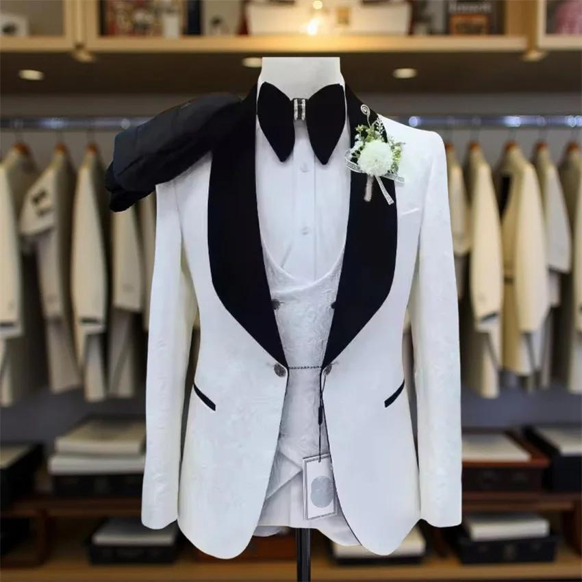 Costumes de mariage floraux pour hommes