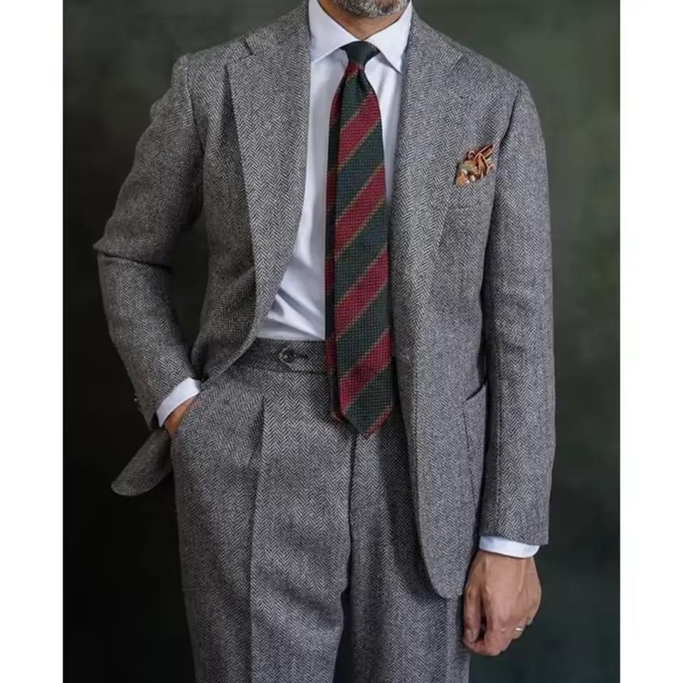 Nouveau costume à chevrons pour hommes