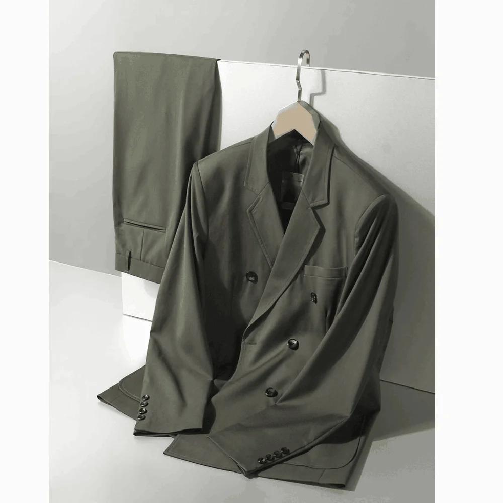 Costumes d'été blancs pour hommes