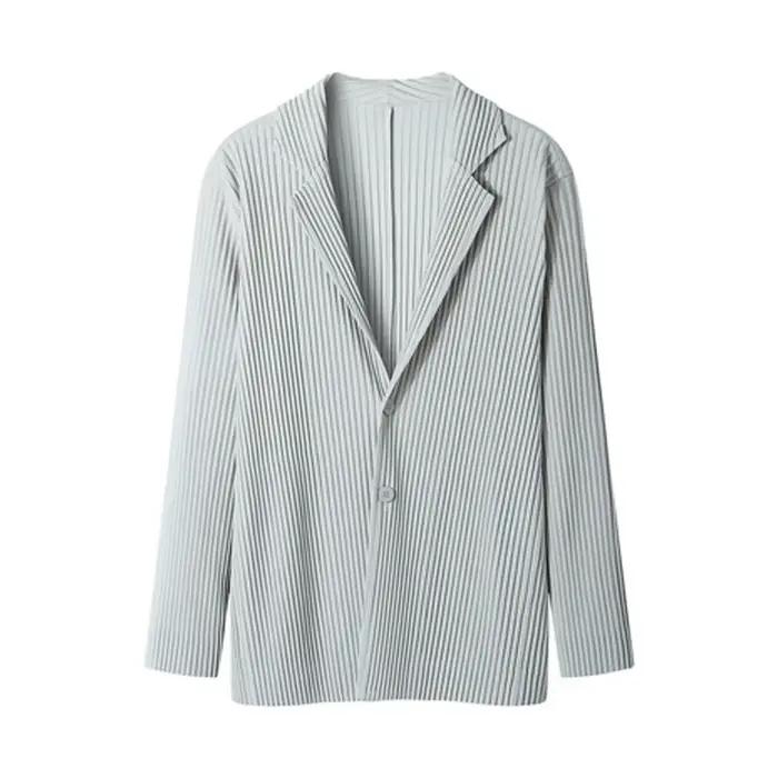 Miyake costume plissé