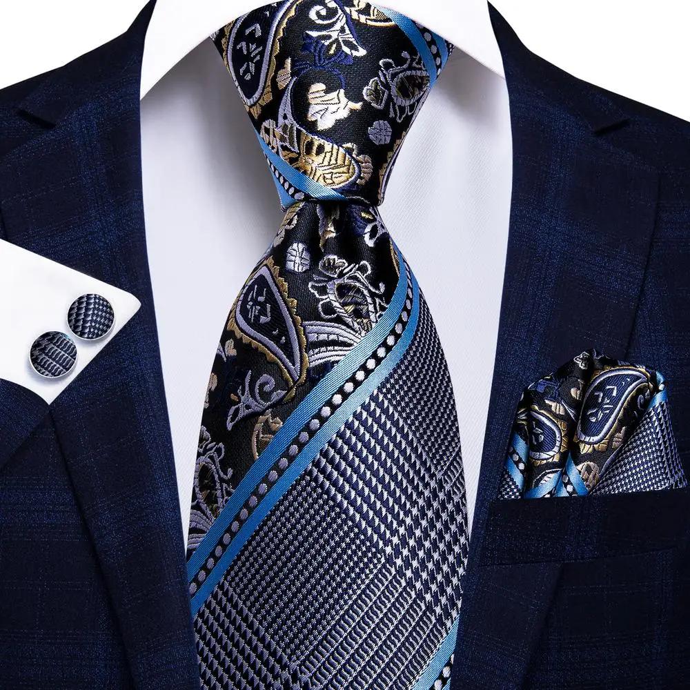 Cravate de mariage rayée bleu marine pour homme
