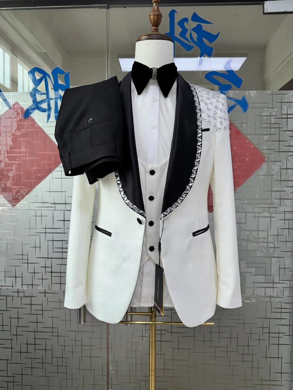 Costume de Mariage de Luxe pour Homme avec Revers Châle Orné de Strass
