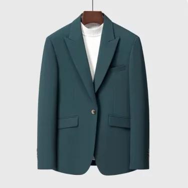 Personnalisation de costumes à manches longues