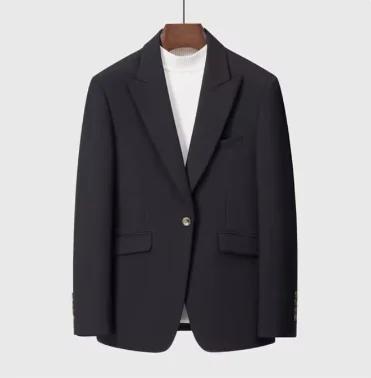 Personnalisation de costumes à manches longues
