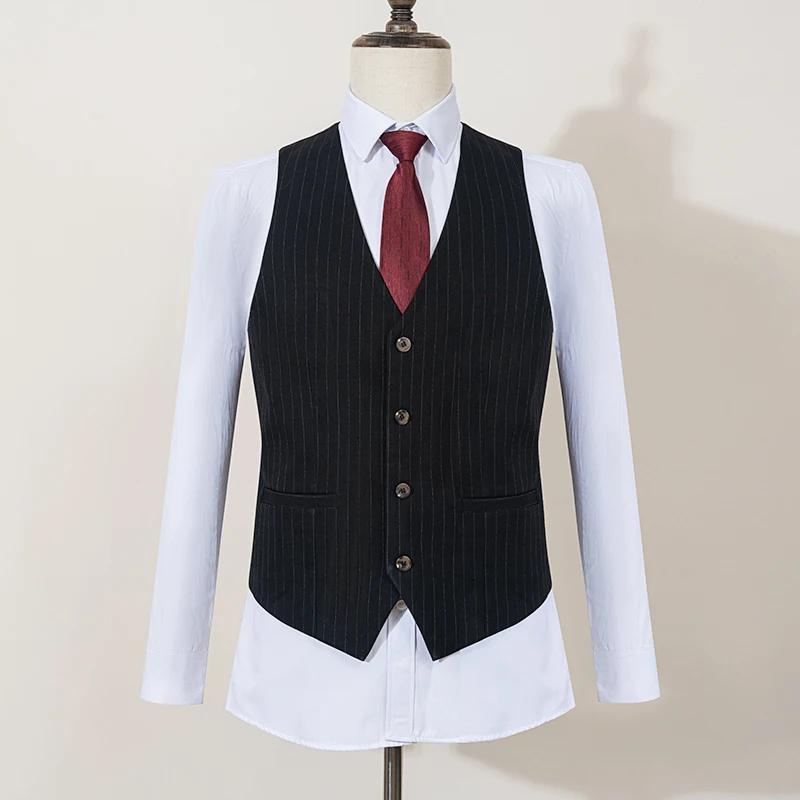 Costumes élégants pour hommes de marques de luxe