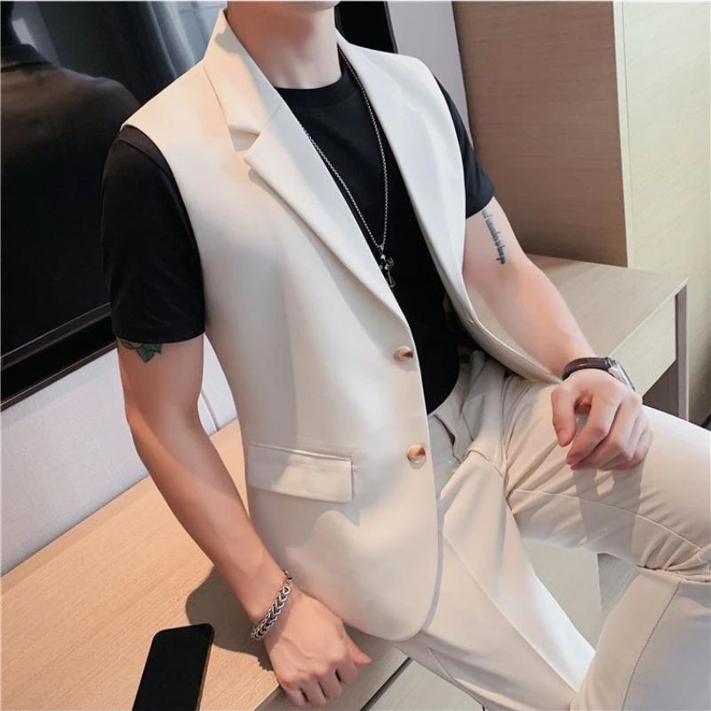 Costume d'été haut de gamme et à la mode