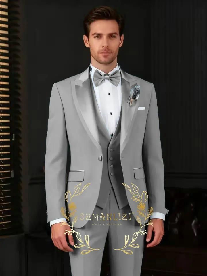 Costumes pour hommes gris clair