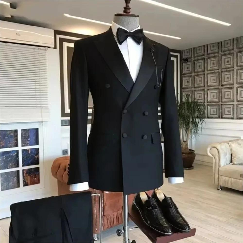 Costumes noirs pour hommes 2 pièces Revers en pointe Double boutonnage Blazer sur mesure Mariage Costume de marié