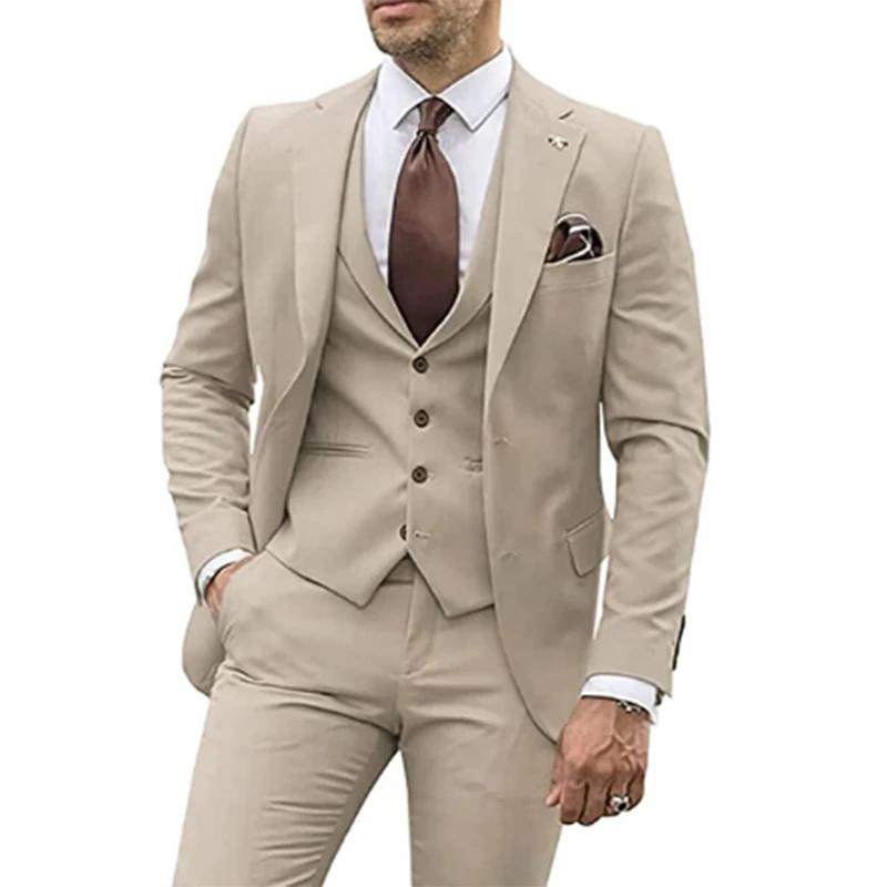 Costumes beiges 3 pièces pour hommes