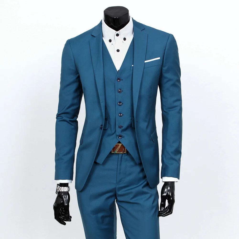Costume trois pièces coupe cintrée pour hommes