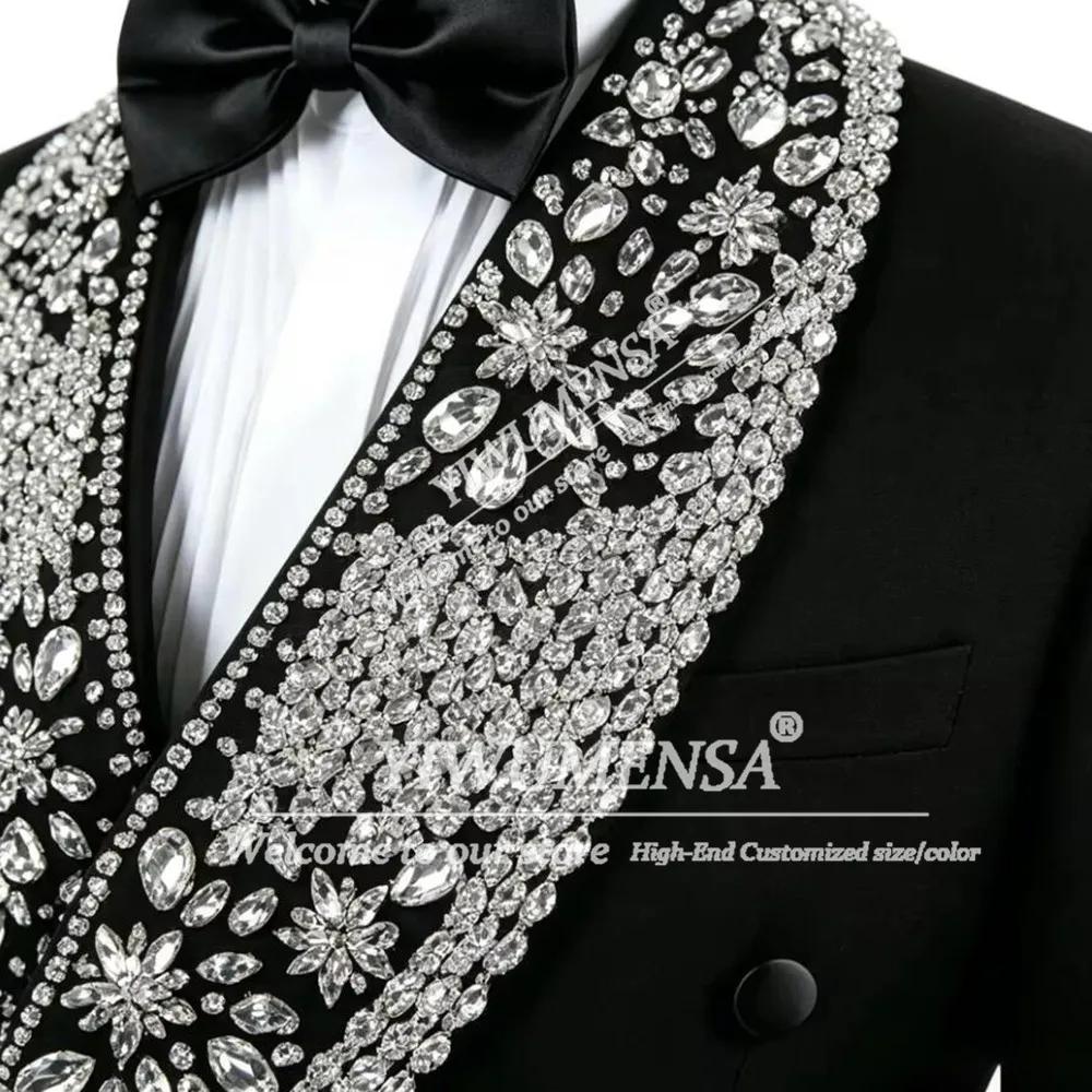 Costumes modernes pour hommes