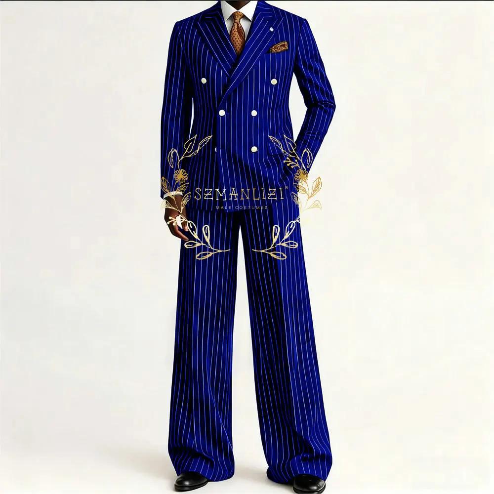 Costume rayé bleu marine pour hommes